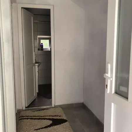 Kod Mikija Lägenhet